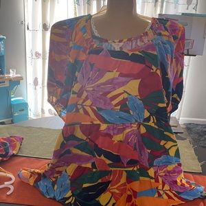2X 20W-22W Tunic Top.